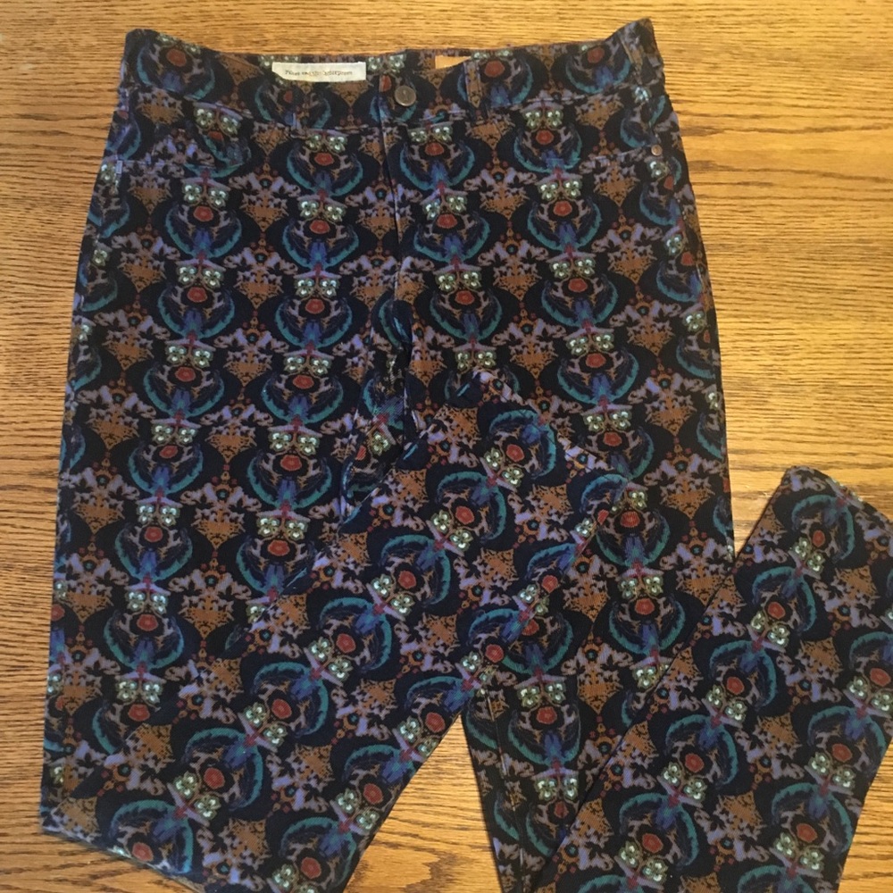Patterned Cords Size 28